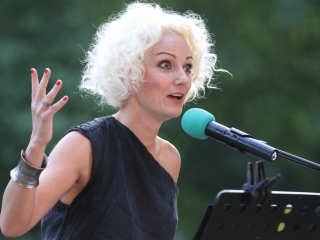 Egy Nő: Tőkés Nikoletta előadásában - fotó: Ónodi Zoltán