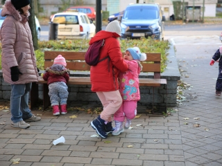 Köszöntő a Római városrészben, Adventi Forgatag a Városháza téren - fotó: 
