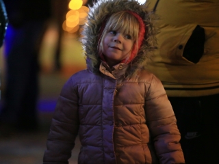 Köszöntő a Római városrészben, Adventi Forgatag a Városháza téren - fotó: 