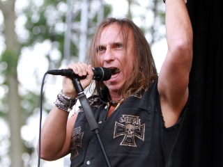 A Rockmaraton képekben - első nap. Omen, Rómaó Vérzik, Kovbojok, Baracka - fotó: Sándor Judit