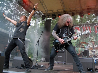 A Rockmaraton képekben - első nap. Omen, Rómaó Vérzik, Kovbojok, Baracka - fotó: Sándor Judit