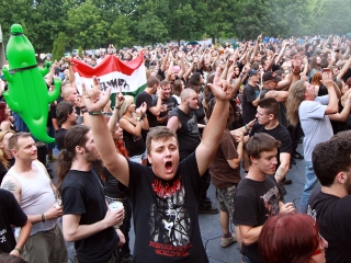 A Rockmaraton képekben - első nap. Omen, Rómaó Vérzik, Kovbojok, Baracka - fotó: Sándor Judit