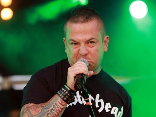 A Rockmaraton képekben - első nap. Omen, Rómaó Vérzik, Kovbojok, Baracka - fotó: Sándor Judit