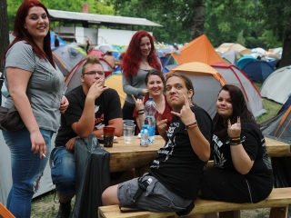 A Rockmaraton képekben - első nap. Omen, Rómaó Vérzik, Kovbojok, Baracka - fotó: Sándor Judit