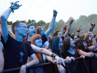 A Rockmaraton képekben - első nap. Omen, Rómaó Vérzik, Kovbojok, Baracka - fotó: Sándor Judit