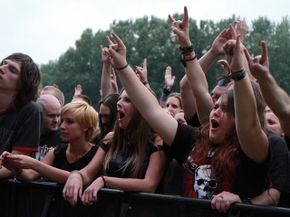 A Rockmaraton képekben - első nap. Omen, Rómaó Vérzik, Kovbojok, Baracka - fotó: Sándor Judit