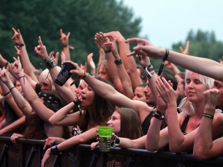 A Rockmaraton képekben - első nap. Omen, Rómaó Vérzik, Kovbojok, Baracka - fotó: Sándor Judit