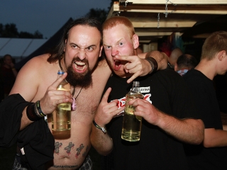 A Rockmaraton képekben - első nap. Omen, Rómaó Vérzik, Kovbojok, Baracka - fotó: Sándor Judit