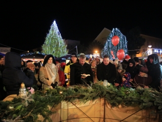 A Nagy Adventi Forgatag Galéria (2023) - fotó: 