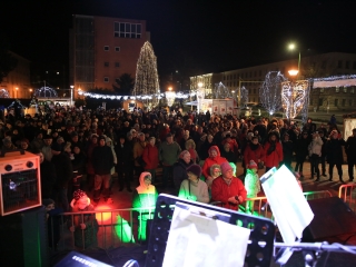 A Nagy Adventi Forgatag Galéria (2023) - fotó: 