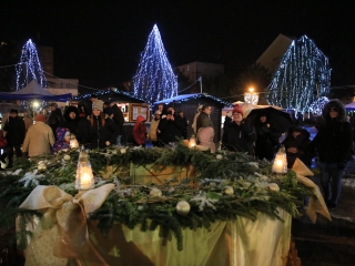 A Nagy Adventi Forgatag Galéria (2023) - fotó: 