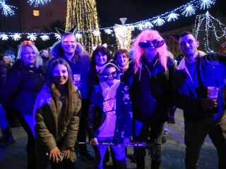 Szilveszter a Városháza téren - fotó: 