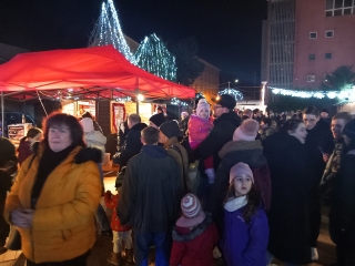 Szilveszter a Városháza téren - fotó: 