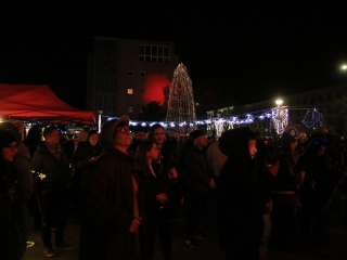 Szilveszter a Városháza téren - fotó: 