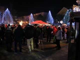 Szilveszter a Városháza téren - fotó: 