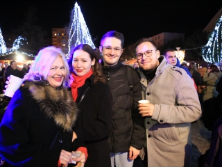 Szilveszter a Városháza téren - fotó: 