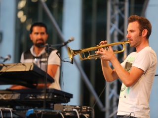 Koós-Hutás Áron jazztrombitás a Ligetben - fotó: Ónodi Zoltán