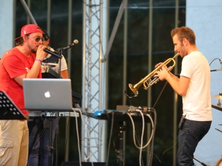 Koós-Hutás Áron jazztrombitás a Ligetben - fotó: Ónodi Zoltán