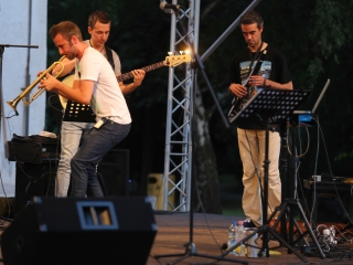 Koós-Hutás Áron jazztrombitás a Ligetben - fotó: Ónodi Zoltán