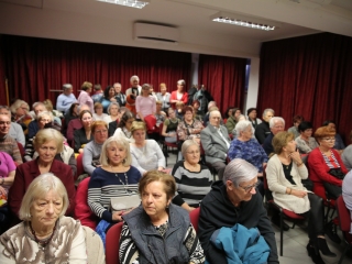 "Keresem az utam" – Kiss Zsuzsanna kiállítása - fotó: 