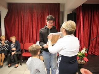 "Keresem az utam" – Kiss Zsuzsanna kiállítása - fotó: 