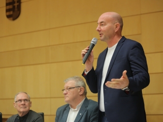 Közmeghallgatás (2024) - fotó: 