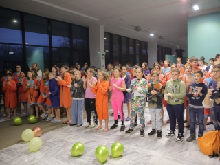 Vízilabdázók köszöntése az uszodában - fotó: 