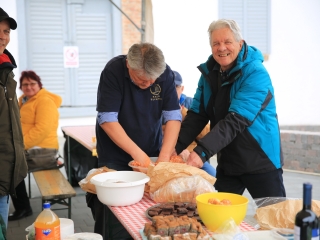 A XII. Pentelei Kolbászfesztivál képeken - fotó: 