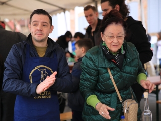 A XII. Pentelei Kolbászfesztivál képeken - fotó: 