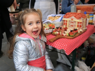 A XII. Pentelei Kolbászfesztivál képeken - fotó: 