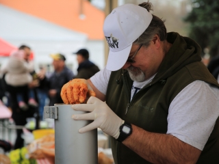 A XII. Pentelei Kolbászfesztivál képeken - fotó: 