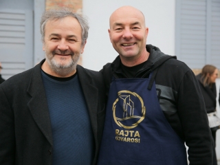 A XII. Pentelei Kolbászfesztivál képeken - fotó: 