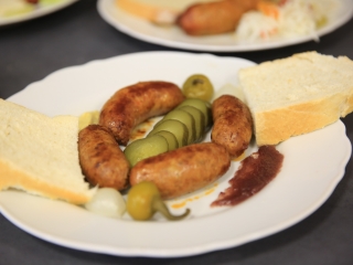 A XII. Pentelei Kolbászfesztivál képeken - fotó: 