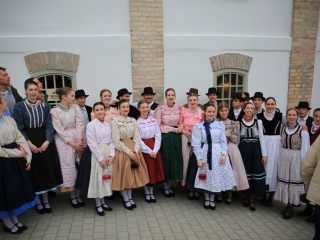 A XII. Pentelei Kolbászfesztivál képeken - fotó: 