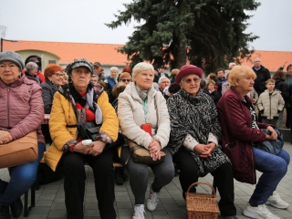 A XII. Pentelei Kolbászfesztivál képeken - fotó: 