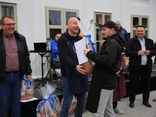 A XII. Pentelei Kolbászfesztivál képeken - fotó: 