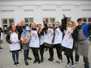 A XII. Pentelei Kolbászfesztivál képeken - fotó: 