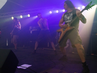 A Rockmaraton képekben - hatodik nap első rész, Rudán Joe, Akela - fotó: Ónodi Zoltán