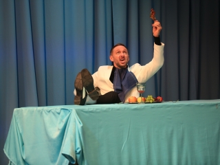 Tartuffe a Bartók Kamaraszínházban - fotó: 