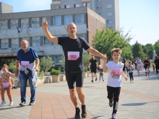 Jót Fut a Város (2024) - fotó: 