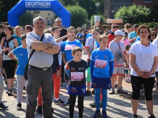 Jót Fut a Város (2024) - fotó: 