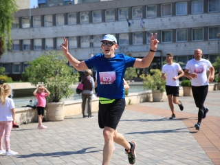 Jót Fut a Város (2024) - fotó: 