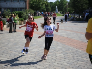 Jót Fut a Város (2024) - fotó: 