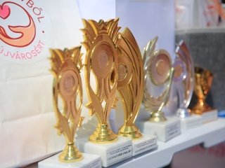 Jót Fut a Város (2024) - fotó: 