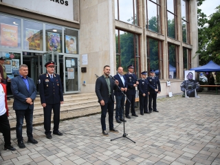 Rend & védelem egy seregszemle képein (2024) - fotó: 