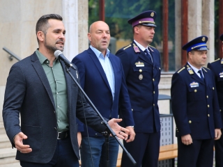 Rend & védelem egy seregszemle képein (2024) - fotó: 