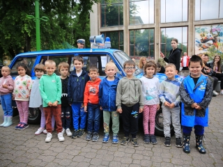 Rend & védelem egy seregszemle képein (2024) - fotó: 