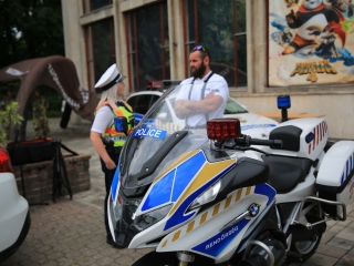 Rend & védelem egy seregszemle képein (2024) - fotó: 