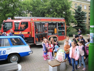 Rend & védelem egy seregszemle képein (2024) - fotó: 