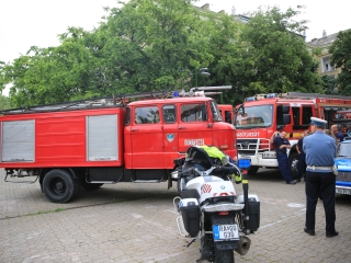 Rend & védelem egy seregszemle képein (2024) - fotó: 